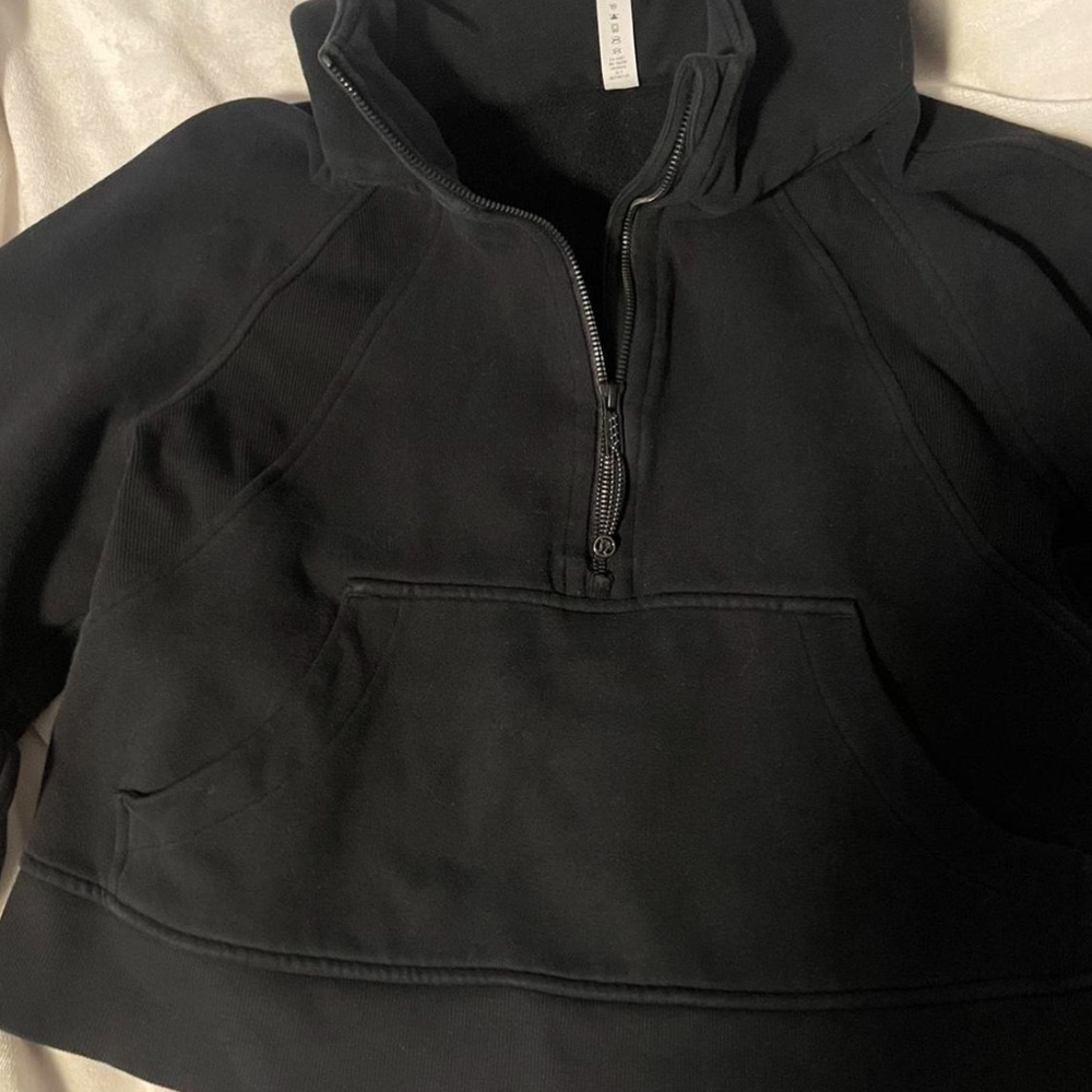 Lululemon Scuba Black